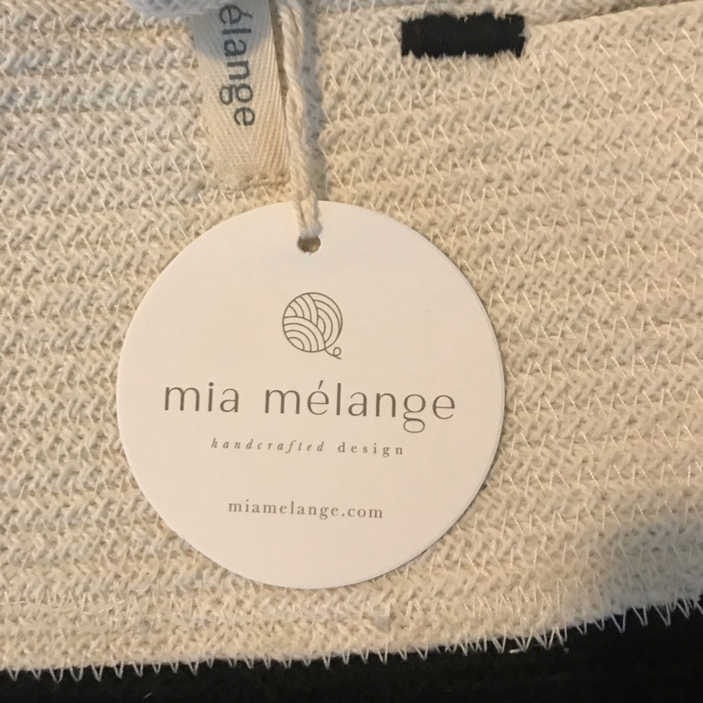 Woven Bag - Picture 3 of 5